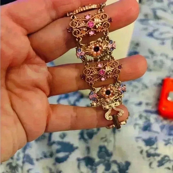 Rose gold tone multi color stones bracelet - Picture 5 of 6